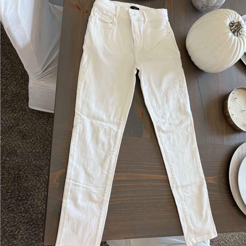 Ann Taylor Women's Petite White Jeans